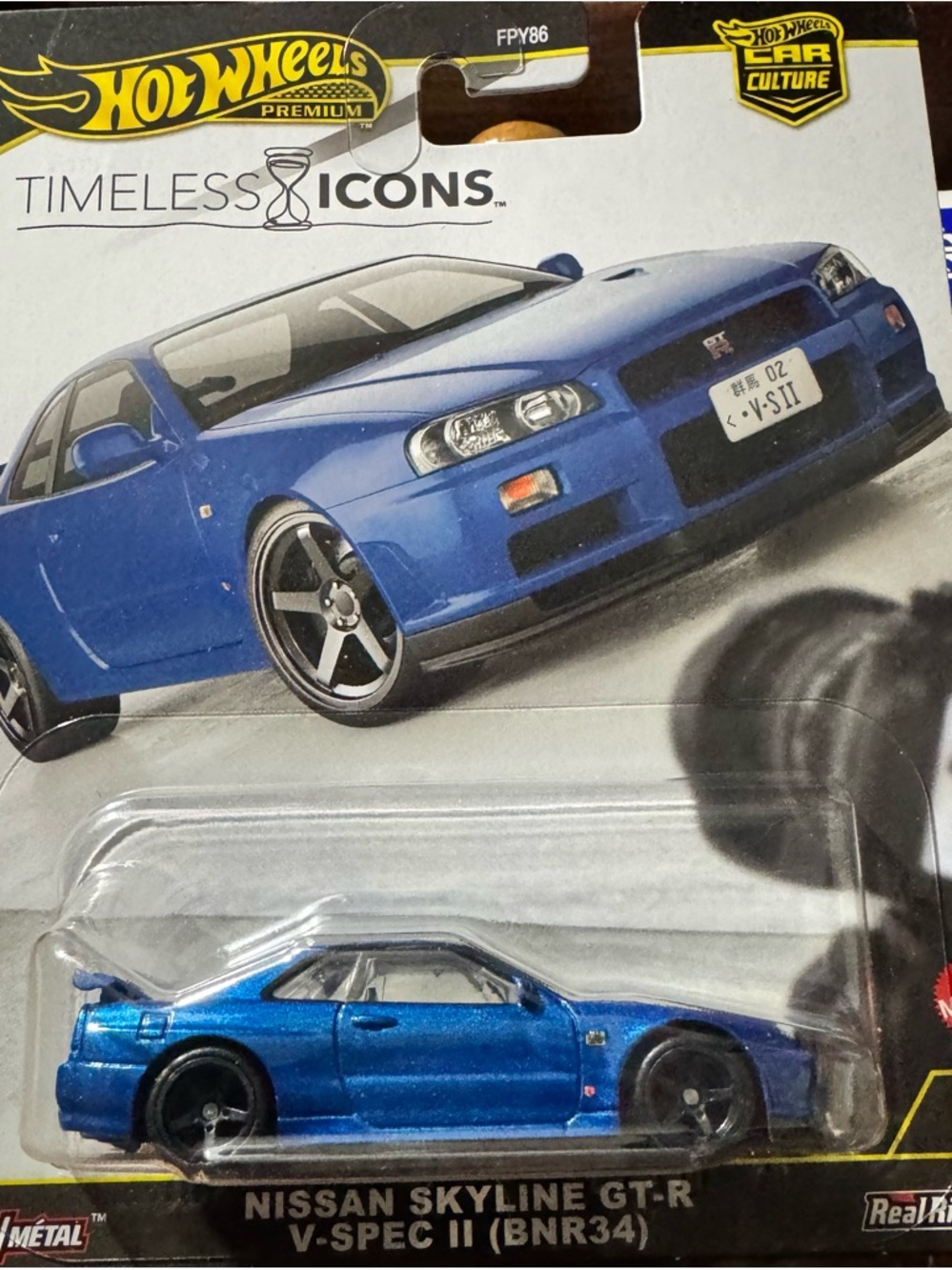 Hot Wheels Premium Timeless Icons Nissan Skyline GT-R V-Spec II (BNR34) - Blue